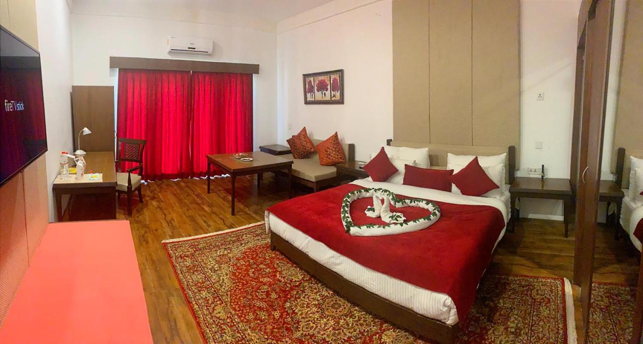 The Sultan Resort Kulan Esterno foto