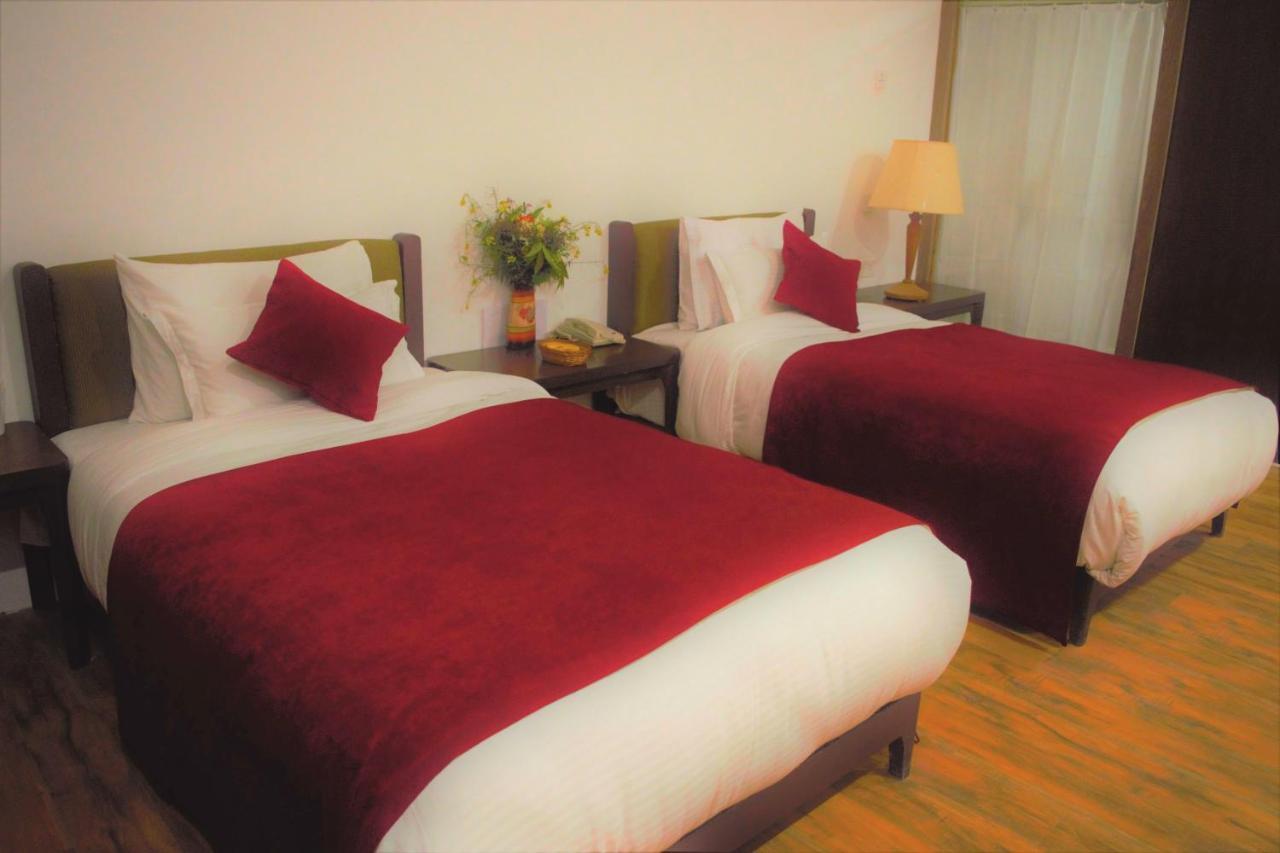 The Sultan Resort Kulan Esterno foto